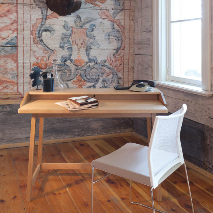 ST James Compact rašomasis stalas (ąžuolas)